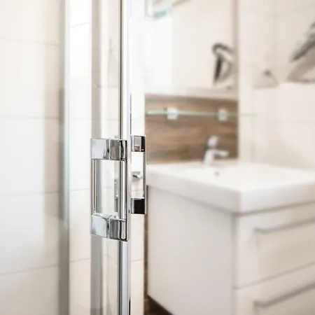 Widar - Odins Blick 2 - Privatstrand, Sauna, Garten Апартаменты Лоббе